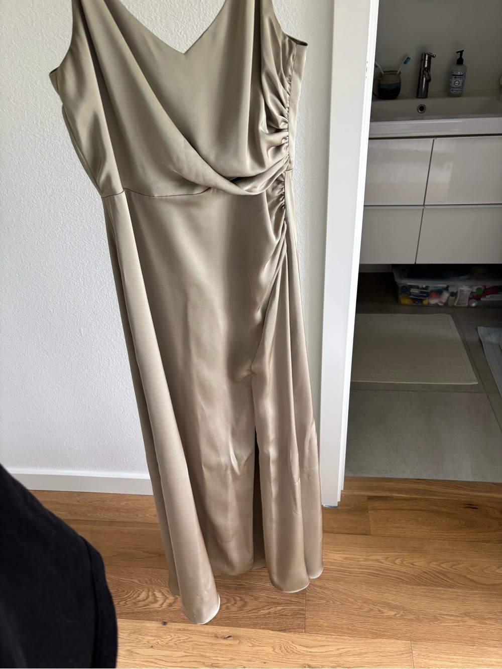 Catherine Matte Satin Dress - Moss Green